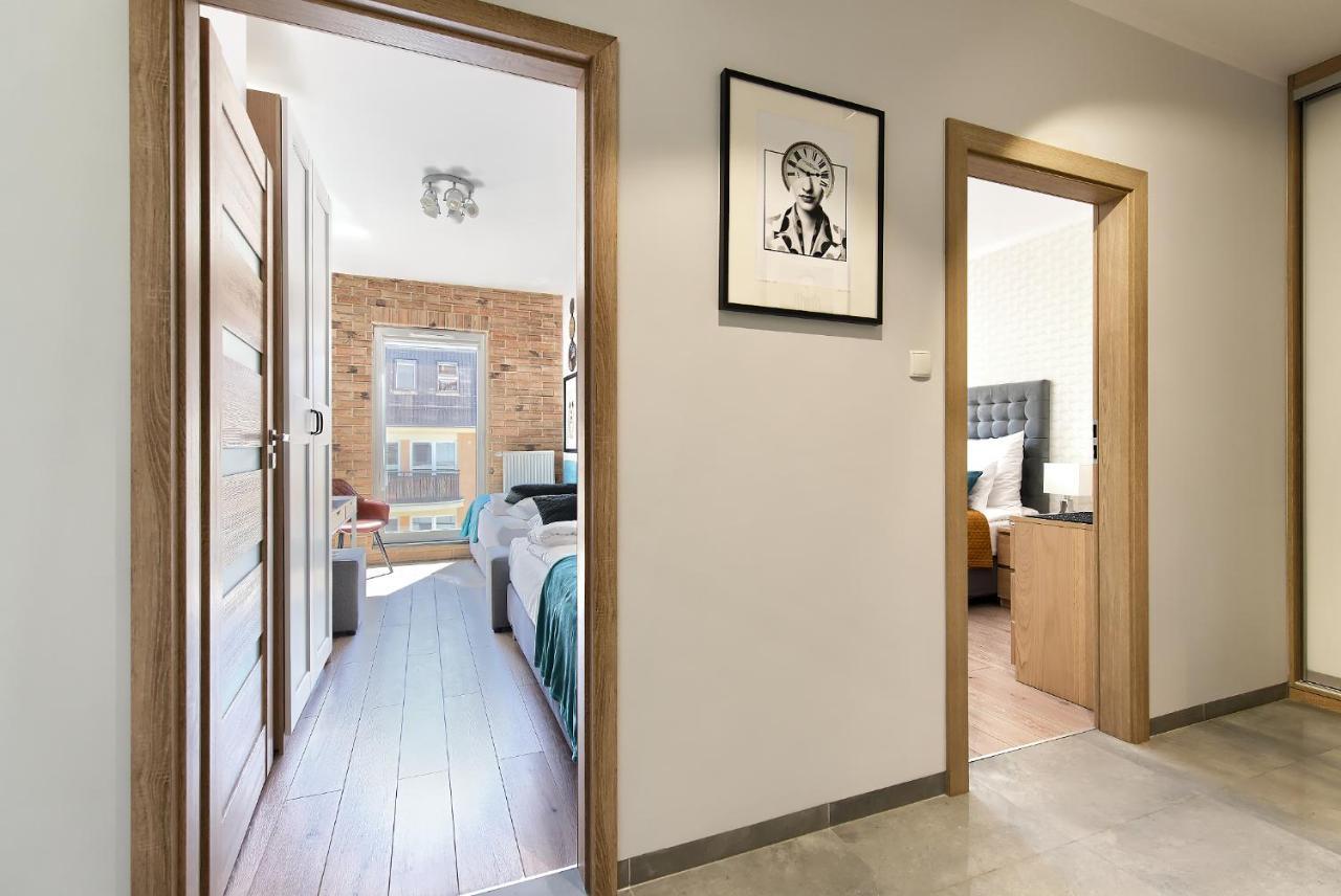 Art Apartament Parking By Impero Πόζναν Εξωτερικό φωτογραφία