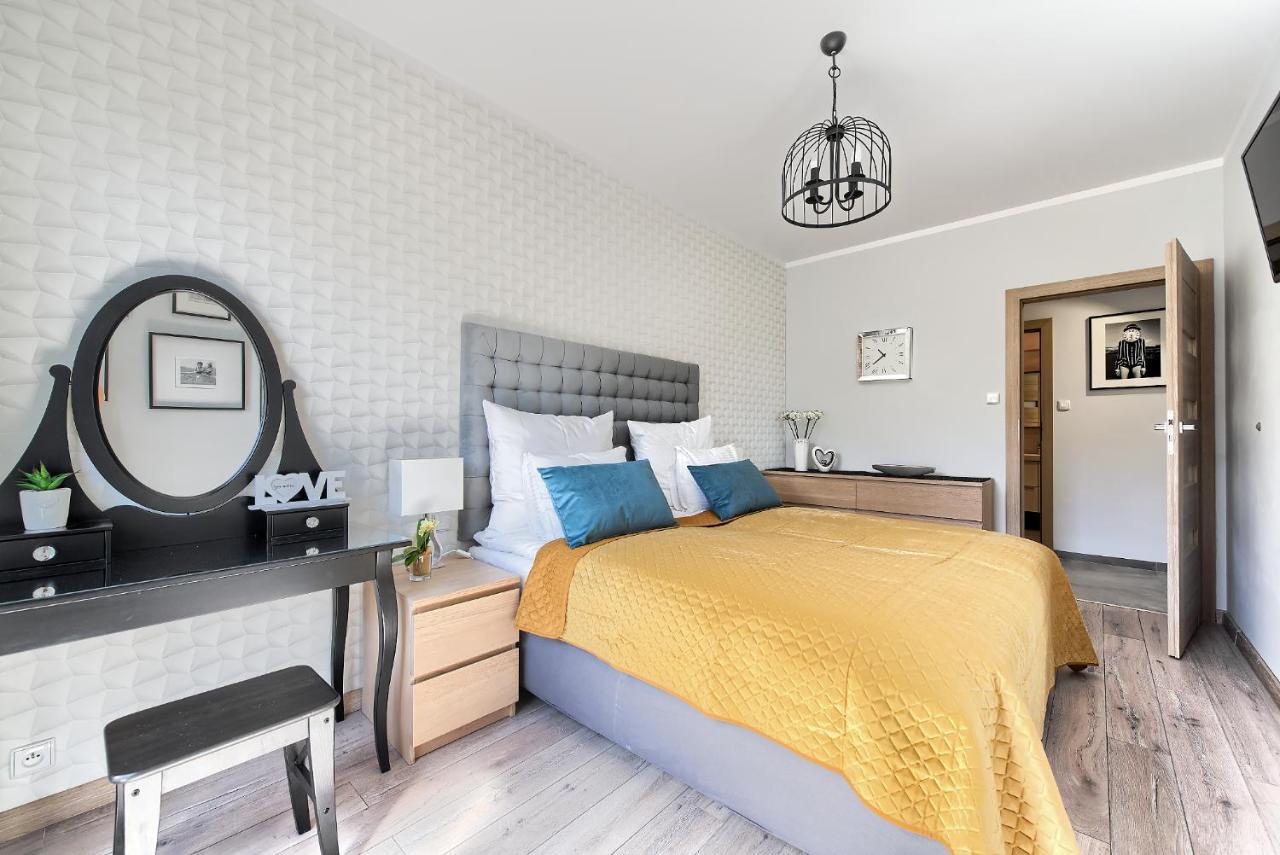 Art Apartament Parking By Impero Πόζναν Εξωτερικό φωτογραφία